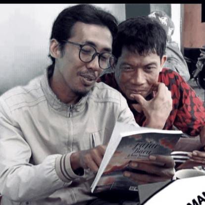 In Memoriam Mbah Har: Kehangatan Dari Sebuah Jalinan Persahabatan